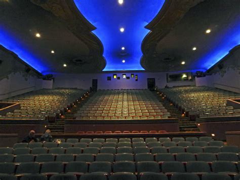 The crest theater - Sep 19, 2023 · The Crest Theatre is now the UCLA Nimoy Theater, aka, the Nimoy, named after the late filmmaker and “Star Trek” star Leonard Nimoy. The renovated theater is located on Westwood Boulevard and ... 